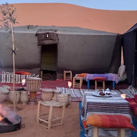 Gambi Camp Hotel Adrouine Exterior photo