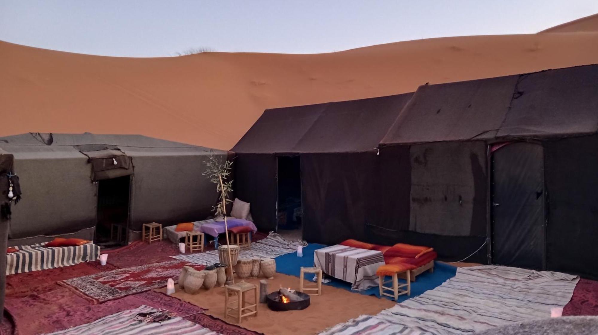 Gambi Camp Hotel Adrouine Exterior photo
